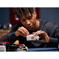 Конструктор LEGO Creator 10274 Автомобиль Охотников за привидениями ECTO-1 - Изображение №11 — Chaika Market