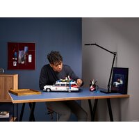 Конструктор LEGO Creator 10274 Автомобиль Охотников за привидениями ECTO-1 - Изображение №13 — Chaika Market