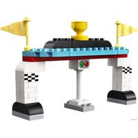 Конструктор LEGO Duplo 10947 Гоночные машины - Изображение №14 — Chaika Market