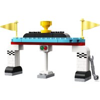 Конструктор LEGO Duplo 10947 Гоночные машины - Изображение №4 — Chaika Market