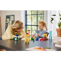Конструктор LEGO Classic 11035 Творческие дома - Изображение №10 — Chaika Market