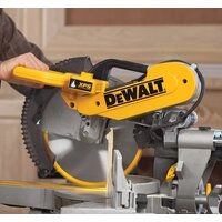 Торцовочная пила DeWalt DWS780 - Изображение №33 — Chaika Market