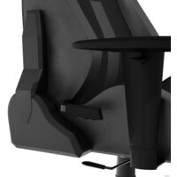 Игровое (геймерское) кресло Genesis Nitro 650 (черный) - Изображение №14 — Chaika Market