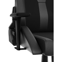 Игровое (геймерское) кресло Genesis Nitro 650 (черный) - Изображение №13 — Chaika Market