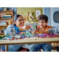 Конструктор LEGO Classic 11033 Творческая Вселенная фантазии - Изображение №9 — Chaika Market