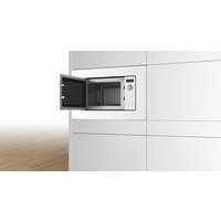 Микроволновая печь Bosch BFL623MW3 - Изображение №4 — Chaika Market