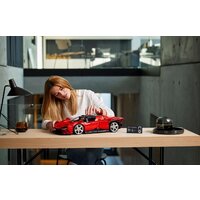 Конструктор LEGO Technic 42143 Ferrari Daytona SP3 - Изображение №11 — Chaika Market