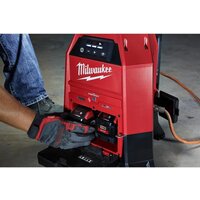 Фонарь Milwaukee M18 ONESLDP-0 ONE-KEY 4933459160 - Изображение №12 — Chaika Market