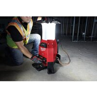 Фонарь Milwaukee M18 ONESLDP-0 ONE-KEY 4933459160 - Изображение №11 — Chaika Market