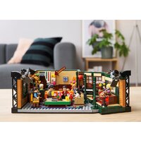 Конструктор LEGO Ideas 21319 Центральная кофейня - Изображение №22 — Chaika Market