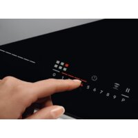 Варочная панель Electrolux EIV9467 - Изображение №5 — Chaika Market