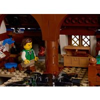 Конструктор LEGO Ideas 21325 Средневековая кузница - Изображение №16 — Chaika Market