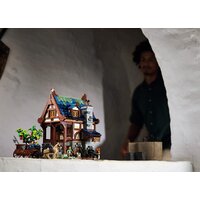 Конструктор LEGO Ideas 21325 Средневековая кузница - Изображение №24 — Chaika Market