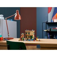 Конструктор LEGO Ideas 21324 Улица Сезам, 123 - Изображение №18 — Chaika Market