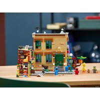 Конструктор LEGO Ideas 21324 Улица Сезам, 123 - Изображение №17 — Chaika Market