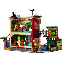 Конструктор LEGO Ideas 21324 Улица Сезам, 123 - Изображение №4 — Chaika Market