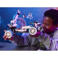 Конструктор LEGO Technic 42211 Луноход «Lunar Outpost» - Изображение №8 — Chaika Market