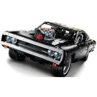 Конструктор LEGO Technic 42111 Dodge Charger Доминика Торетто - Изображение №4 — Chaika Market