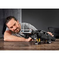 Конструктор LEGO Technic 42111 Dodge Charger Доминика Торетто - Изображение №12 — Chaika Market