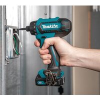 Винтоверт Makita DF033DWAE (с 2-мя АКБ, кейс) - Изображение №2 — Chaika Market