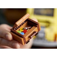 Конструктор LEGO Creator 10271 Fiat 500 - Изображение №16 — Chaika Market