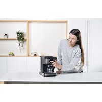 Рожковая кофеварка Black & Decker BXCO850E - Изображение №2 — Chaika Market