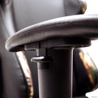 Игровое (геймерское) кресло AksHome Military Eco (черный/камуфляж) - Изображение №11 — Chaika Market