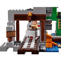 Конструктор LEGO Minecraft 21155 Шахта крипера - Изображение №6 — Chaika Market