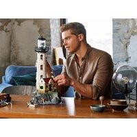 Конструктор LEGO Ideas 21335 Моторизованный маяк - Изображение №6 — Chaika Market