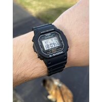 Наручные часы Casio G-Shock DW-5600UE-1E - Изображение №6 — Chaika Market