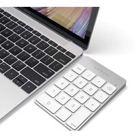 Цифровой блок Satechi Aluminum Slim Rechargeable Bluetooth Keypad (серебристый) - Изображение №5 — Chaika Market