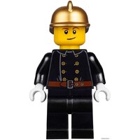 Конструктор LEGO Creator 10263 Пожарная часть в зимней деревне - Изображение №13 — Chaika Market