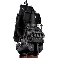 Конструктор LEGO Icons 10365 Пираты Карибского моря: Черная жемчужина - Изображение №4 — Chaika Market