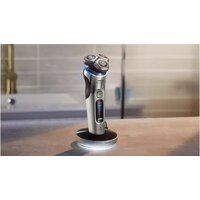 Электробритва Philips Series i9000 Prestige Ultra XP9404/31 - Изображение №12 — Chaika Market