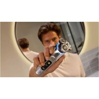 Электробритва Philips Series i9000 Prestige Ultra XP9404/31 - Изображение №17 — Chaika Market