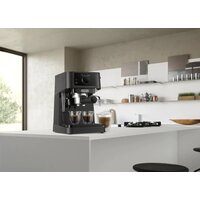 Рожковая кофеварка DeLonghi Stilosa EC235.BK - Изображение №6 — Chaika Market