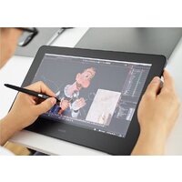 Графический монитор Wacom Cintiq Pro 16 DTH-167 - Изображение №6 — Chaika Market