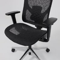 Офисное кресло AksHome Magnus (сетка, черный/алюминий) - Изображение №22 — Chaika Market