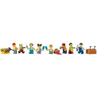 Конструктор LEGO City 60422 Морской порт с грузовым судном - Изображение №8 — Chaika Market
