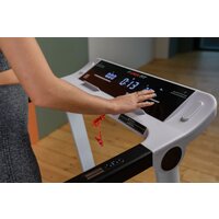 Электрическая беговая дорожка Unixfit Hi-tech F2 Plus (arctic ice) - Изображение №16 — Chaika Market