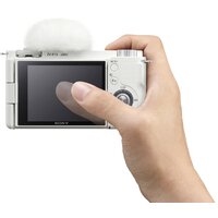 Беззеркальный фотоаппарат Sony ZV-E10L Kit 16-50mm (белый) - Изображение №14 — Chaika Market