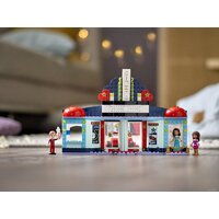 Конструктор LEGO Friends 41448 Кинотеатр Хартлейк-Сити - Изображение №22 — Chaika Market