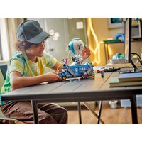 Конструктор LEGO Fortnite 77073 Боевой автобус - Изображение №7 — Chaika Market