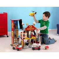 Паркинг KidKraft Пожарно-спасательная станция 63214-KE - Изображение №3 — Chaika Market