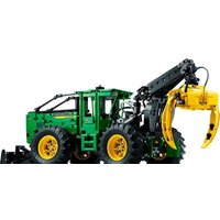 Конструктор LEGO Technic 42157 Скиддер John Deere 948L-II - Изображение №2 — Chaika Market