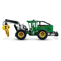 Конструктор LEGO Technic 42157 Скиддер John Deere 948L-II - Изображение №4 — Chaika Market