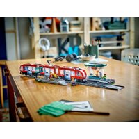Конструктор LEGO City 60423 Трамвай и станция в центре города - Изображение №11 — Chaika Market