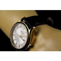 Наручные часы Adriatica A2804.1213Q - Изображение №8 — Chaika Market