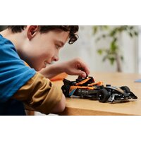 Конструктор LEGO Technic 42169 NEOM McLaren Formula E Race Car - Изображение №7 — Chaika Market
