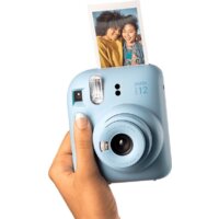 Фотоаппарат Fujifilm Instax Mini 12 (голубой) - Изображение №7 — Chaika Market